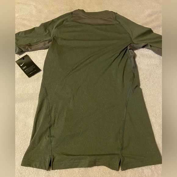 Nike Pro Dri Fit Men’s Medium Short Sleeve Compression Shirt New With Tags - Picture 4 of 4